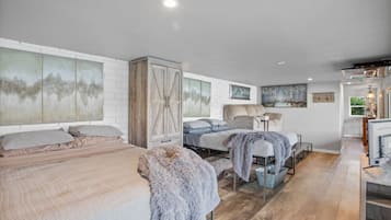 1 slaapkamer, een bureau, gratis wifi, beddengoed