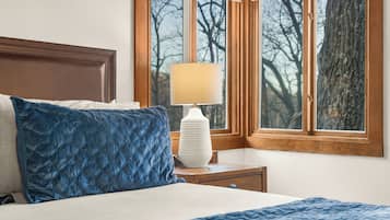 3 Schlafzimmer, Schreibtisch, Bügeleisen/Bügelbrett, Reisekinderbett