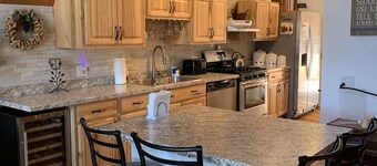 Close to a ski resort  located in beautiful Amish  country, close to Allegany SP