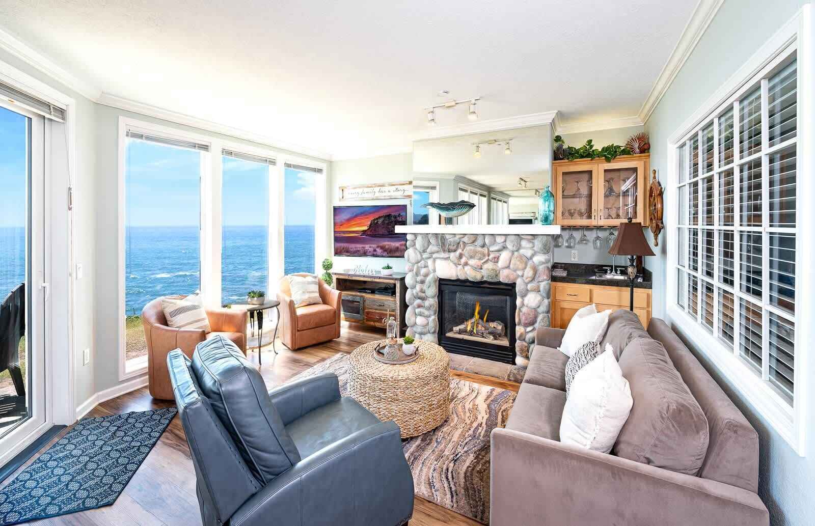 TV, fireplace, offices