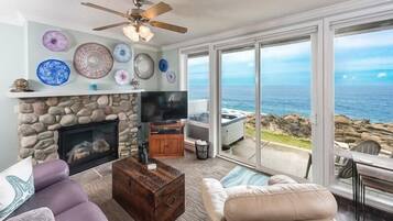 TV, fireplace, offices