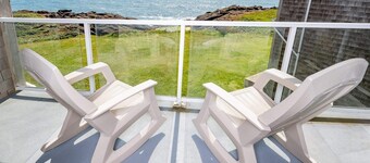 Oceanfront, Whale Watching, Pool - Nautical Breeze