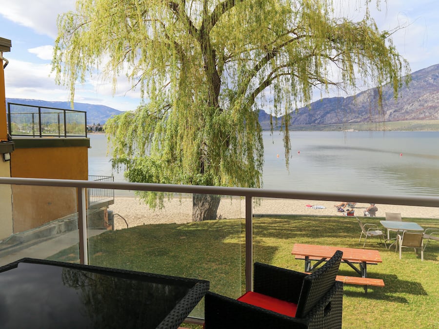 Superior Condo | Terrace/patio