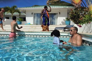 Pool - Tropical Ivy - a peaceful getaway in St Maarten (Philipsburg St Maarten)