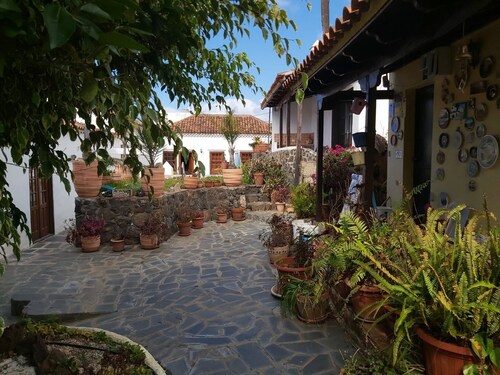 Holidays Tenerife breakfast inclusive wifi pool fr