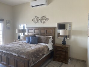 5 bedrooms, WiFi