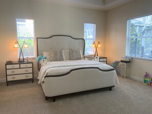 3 bedrooms, iron/ironing board, free WiFi, bed sheets