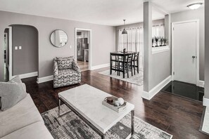 Smart TV, fireplace, offices