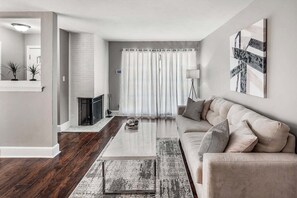 Smart TV, fireplace, offices