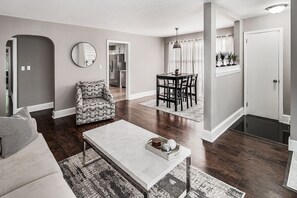 Smart TV, fireplace, books