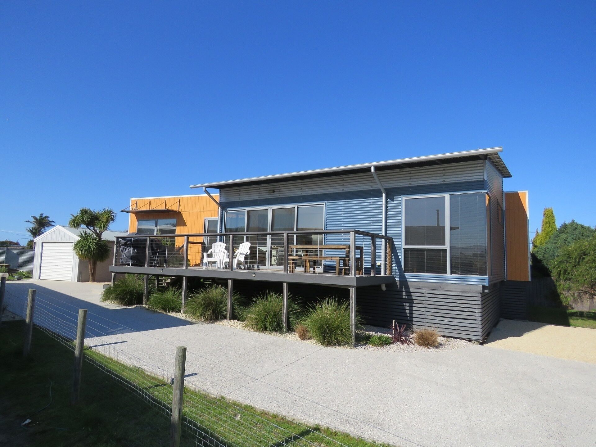 ON REDBILL - relaxing coastal getaway