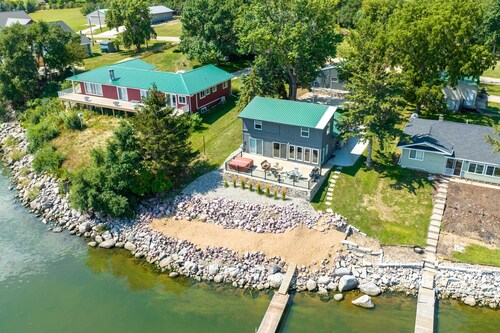 Lakefront Cabin w/ Patio & Views in Lake Norden