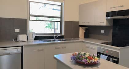 Charlestown Central 5 Bedrooms Front House