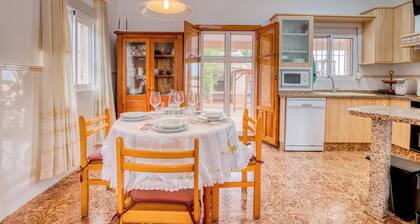 Chalet "Villa Bonavista" with Pool and Wi-Fi
