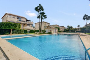 Pool - House "Jardines de Denia III" with Sea Views, Pool, Wi-Fi, A/C, Terrace and Garden (Denia)