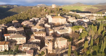Elegant apartment with garden view and rooftop terrace