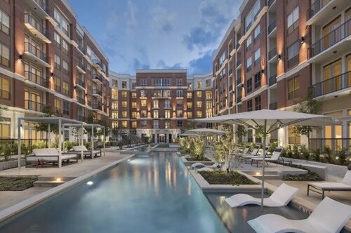 Resort Style 2 bed/2bath Apartment in Spring, Tx