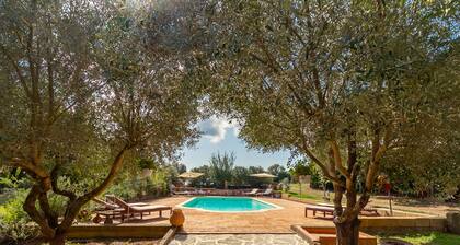 "Piancastagno Tower Estate"<br>Stays with butler.