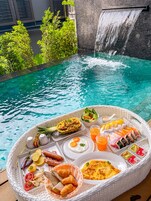 매일 유럽식 아침 식사(1인당 THB 500)