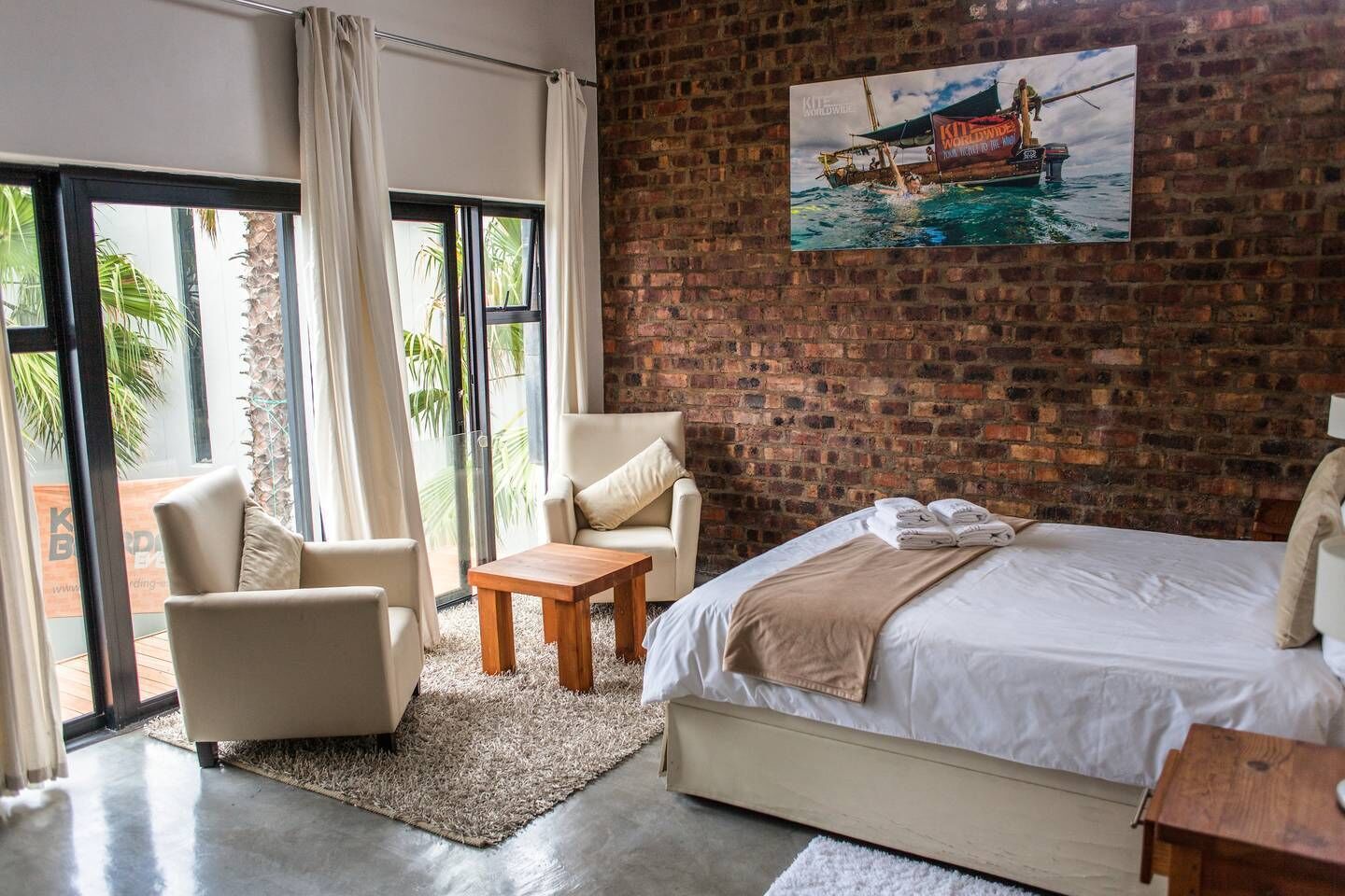 9 bedrooms, iron/ironing board, WiFi, bed sheets