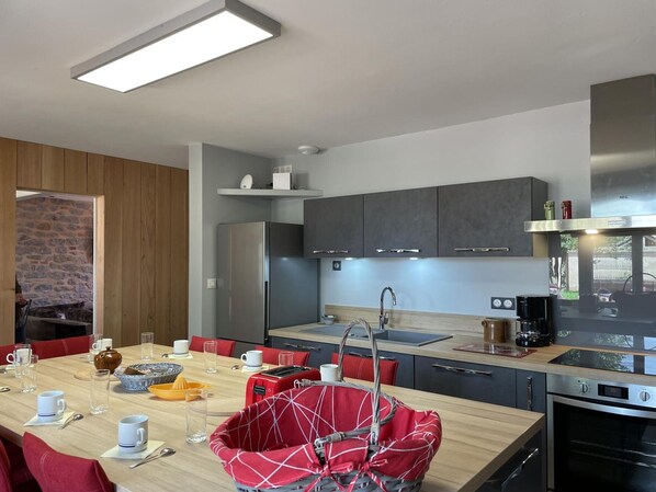 Fridge, microwave, dishwasher