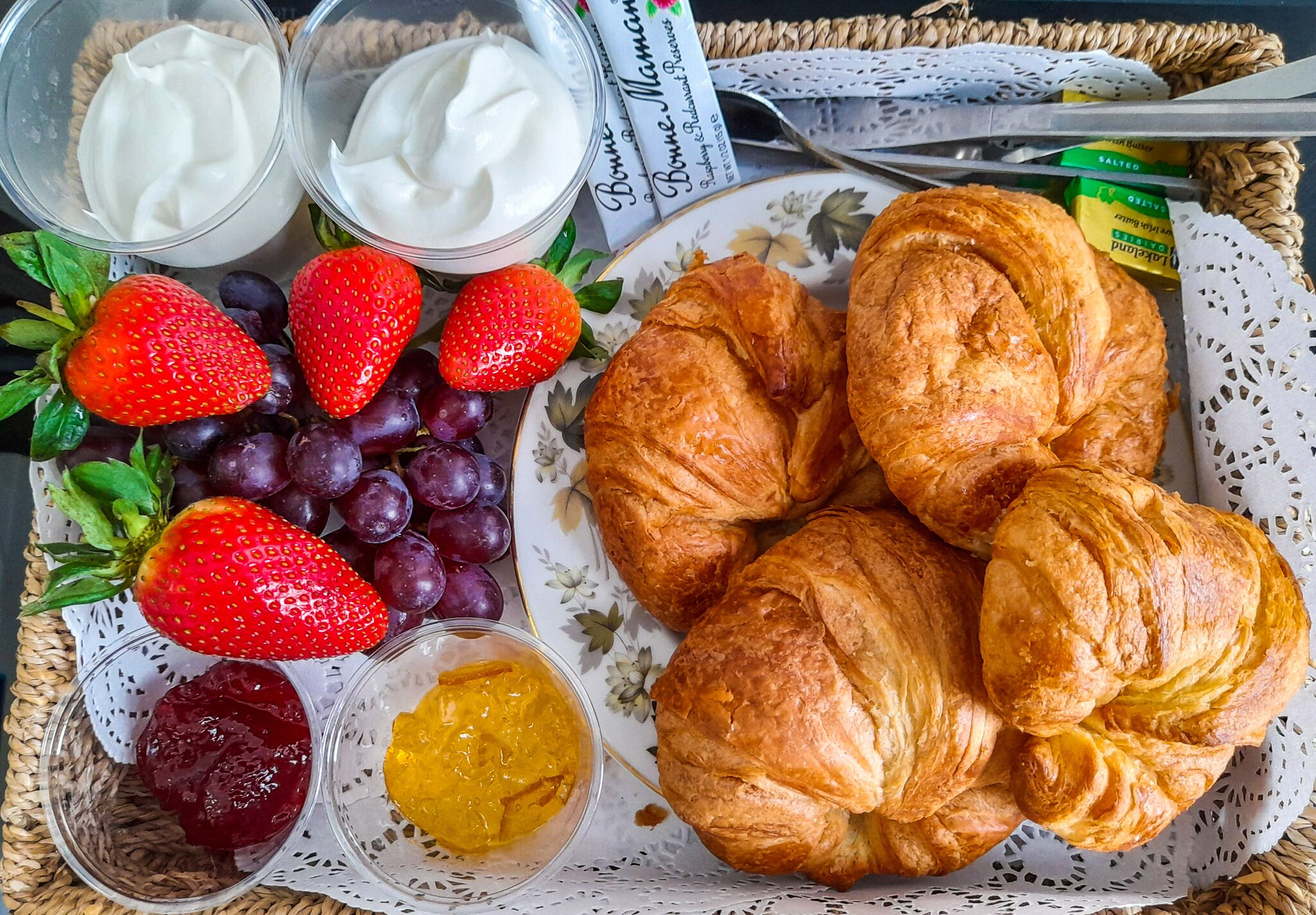 daily english breakfast for a fee