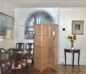 Apartment | Interior - Entire Cottage Style Flat in Heart of Wallingford (Wallingford)