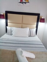 Comfort Room, 1 Double Bed, Accessible | Individually furnished, iron/ironing board, free WiFi