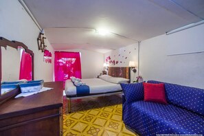 2 chambres, fer et planche à repasser, lit parapluie, Wi-Fi