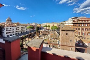 Property grounds - Panoramic penthouse for 8 with stunning view and wonderful terrace (Roma)