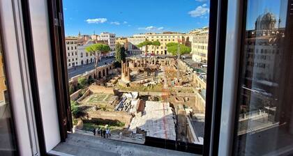 Panoramic penthouse for 8 with stunning view and wonderful terrace