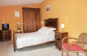 4 habitaciones, cuna de viaje y wifi gratis