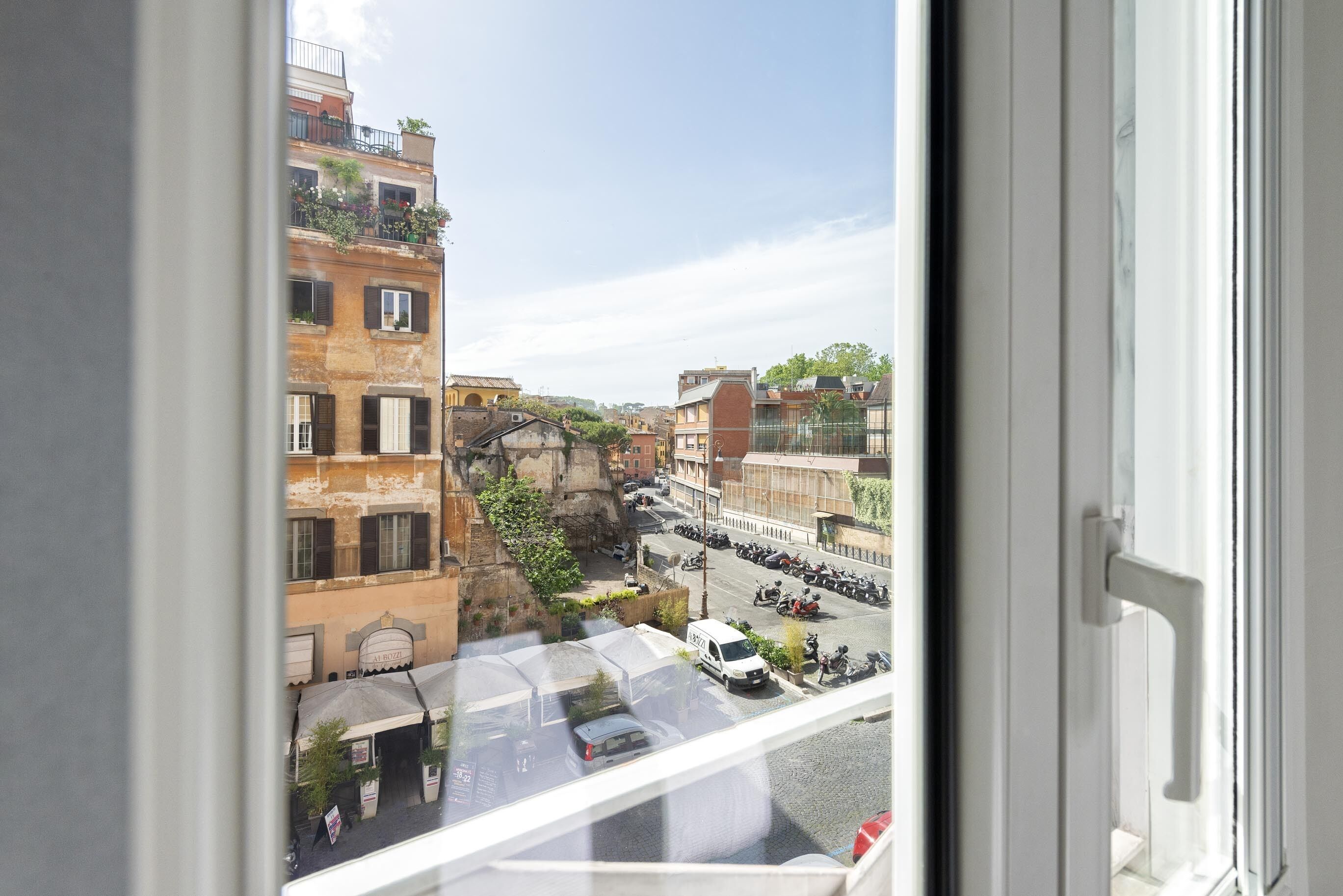 Photo - Giuditta in Trastevere