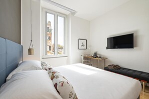 Superior-Doppel- oder -Zweibettzimmer | Hochwertige Bettwaren, Betten mit Memory-Foam-Matratzen, Minibar