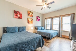 7 Schlafzimmer, Bügeleisen/Bügelbrett, kostenloses WLAN, Bettwäsche