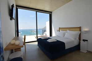 4 bedrooms, travel crib, WiFi - beachfront villa nostos plakias sea view private pool (Πλακιάς)