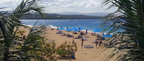 Beach nearby, beach towels