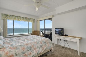 2 bedrooms, iron/ironing board, internet
