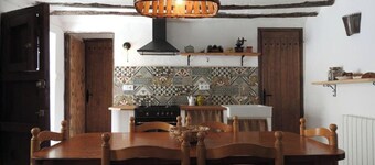 RURAL HOUSE REVOLCADORES