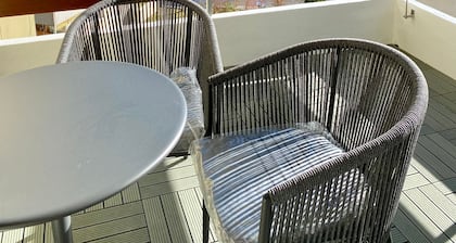 Wunderstay Alpine 303 New Studio with Lake & Mountain View