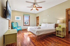 3 bedrooms, iron/ironing board, free WiFi, bed sheets - Ocean Views, Elevator, 3 Private Baths (Virginia Beach)