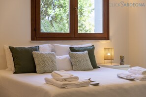 5 chambres, fer et planche à repasser, Wi-Fi gratuit, draps fournis