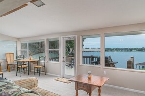 Smart TV, video games, ping pong