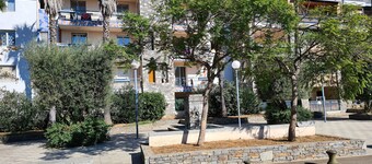 apartment near train stop and water park