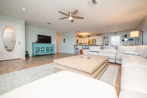 Televisión y reproductor de DVD