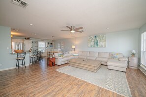 Televisión y reproductor de DVD