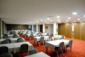 Restaurant - aksoy otel (Adana)