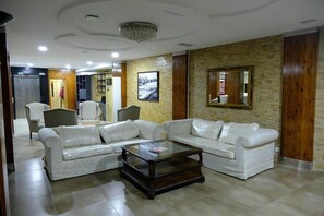 Living area - aksoy otel (Adana)