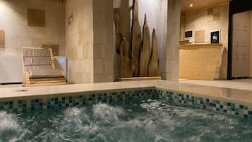 Couples treatment rooms, massages