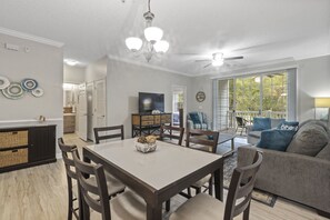 Leilighet, 2 soverom | Spiseområde